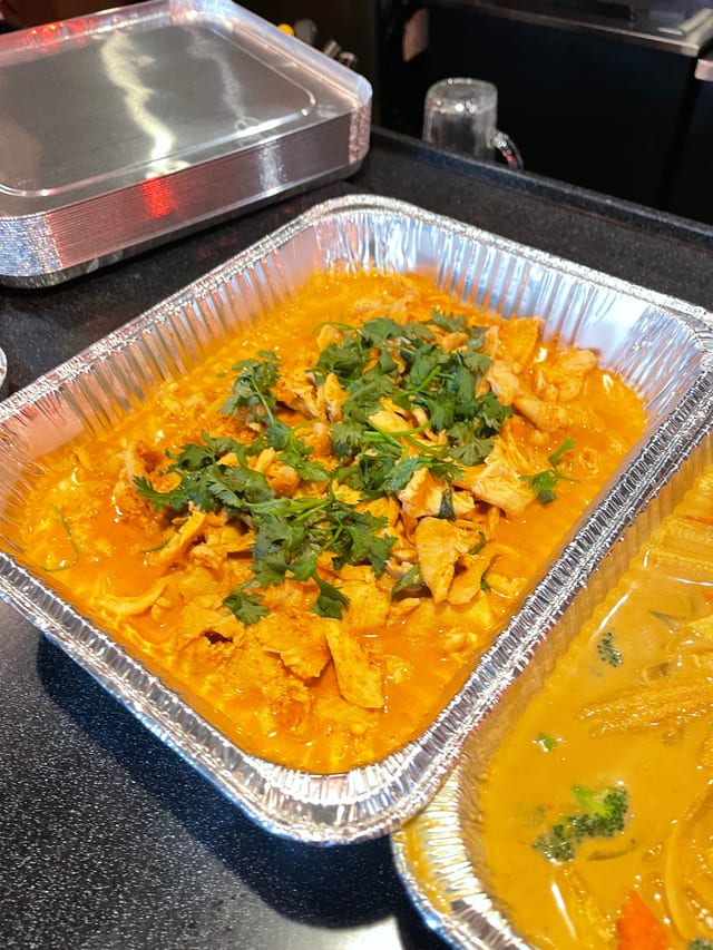 Tray Panang Curry (5 Portions).